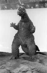 Mothra_1964_Behind_the_Scenes_27.jpg